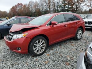 Toyota Venza LE 2.7L 4 2013