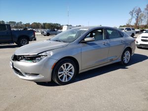 Chrysler 200 LIMITED 2.4L 4 2015