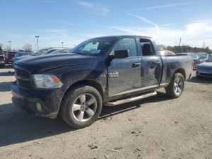 RAM 1500 ST 5.7L 8 2013