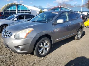 Nissan Rogue S 2.5L 4 2011