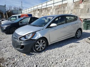 Hyundai Accent GLS 1.6L 4 2013