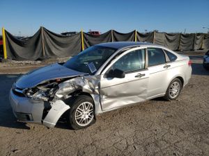 Ford Focus SE 2.0L 4 2011