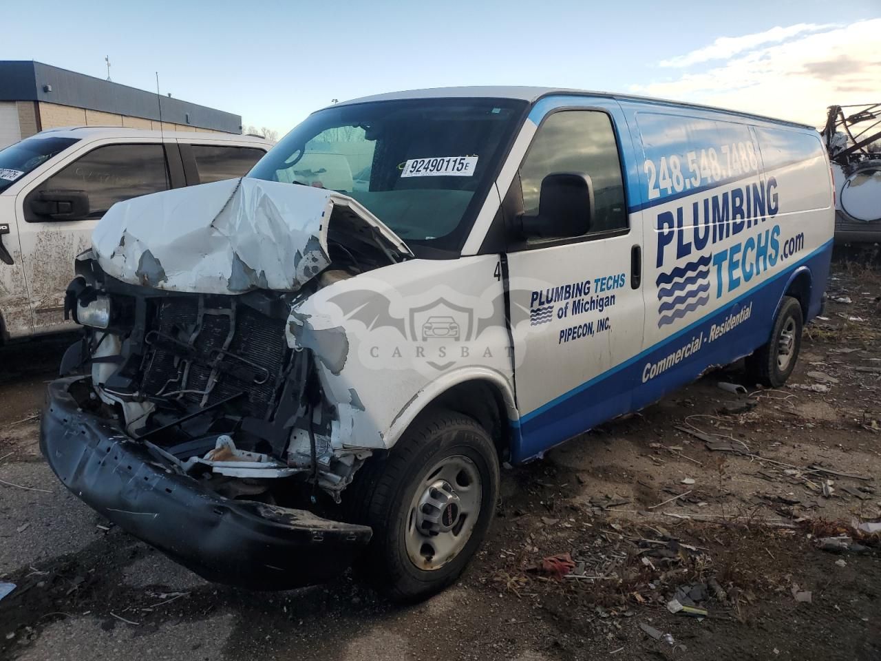 GMC Savana G3500 6.0L 8 2012