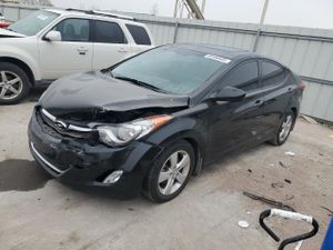 Hyundai Elantra GLS 1.8L 4 2013
