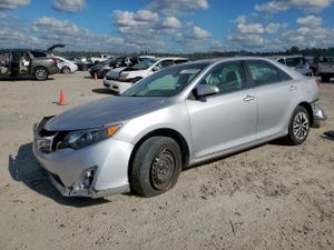 Toyota Camry BASE 2.5L 4 2012