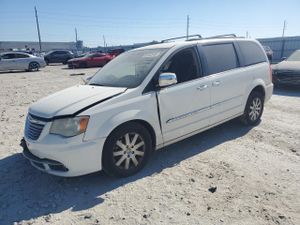 Chrysler Town & Country TOURING L 3.6L 6 2012