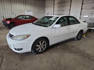Toyota Camry LE 3.0L 6 2005