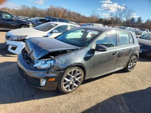 Volkswagen Golf 2.0L 4 2013