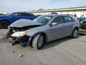Chrysler 200 LX 3.6L 6 2013