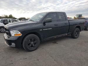 Dodge RAM ST 5.7L 8 2012