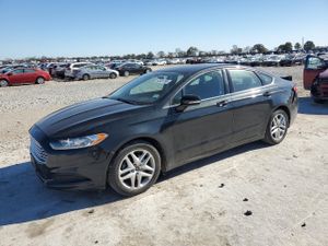 Ford Fusion SE 2.5L 4 2015