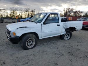 Toyota Hilux 1/2 TON SHORT WHEELBASE DLX 2.4L 4 1989