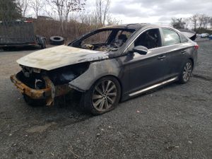 Hyundai Sonata SPORT 2.4L 4 2015