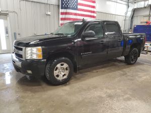 Chevrolet Silverado 1500 K1500 LT 6.2L 8 2011