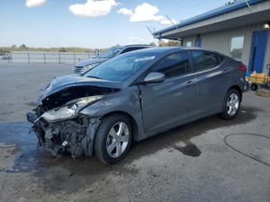 Hyundai Elantra GLS 1.8L 4 2013