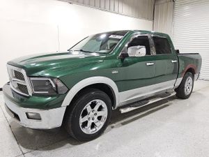 Dodge RAM LARAMIE 5.7L 8 2012