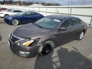 Nissan Altima 2.5 2.5L 4 2015