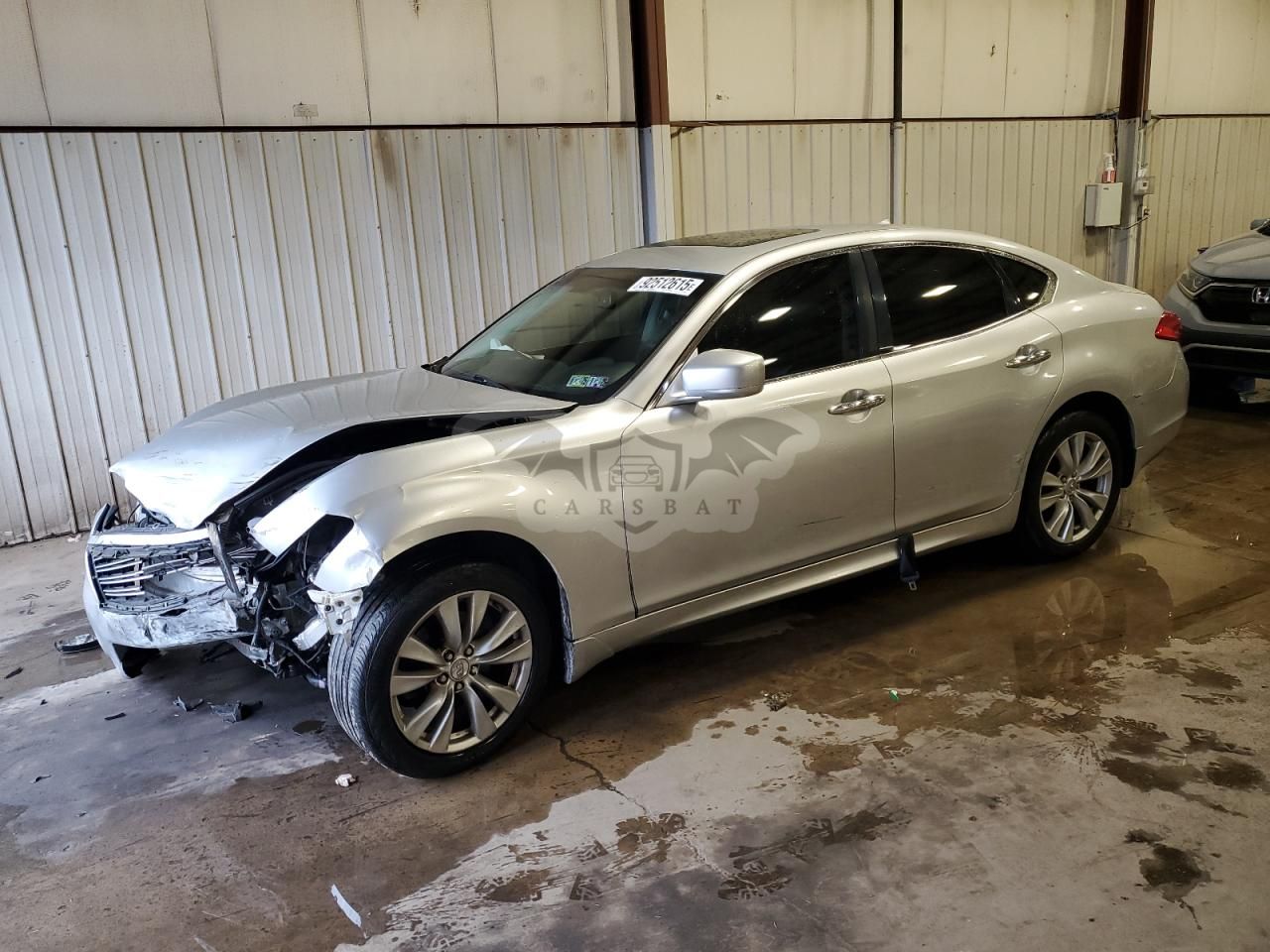 Infiniti M37 X 3.7L 6 2011