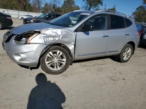 Nissan Rogue S 2.5L 4 2015