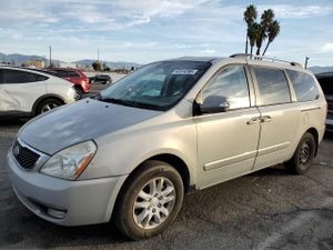 Kia Sedona LX 3.5L 6 2014