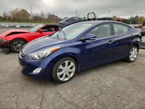 Hyundai Elantra GLS 1.8L 4 2013