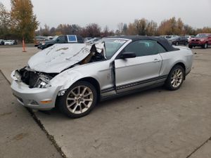 Ford Mustang 3.7L 6 2011