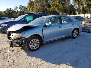 Toyota Camry HYBRID 2.5L 4 2013