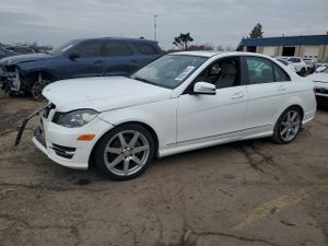 Mercedes-Benz C 250 1.8L 4 2013