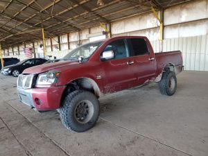 Nissan Titan XE 5.6L 8 2004