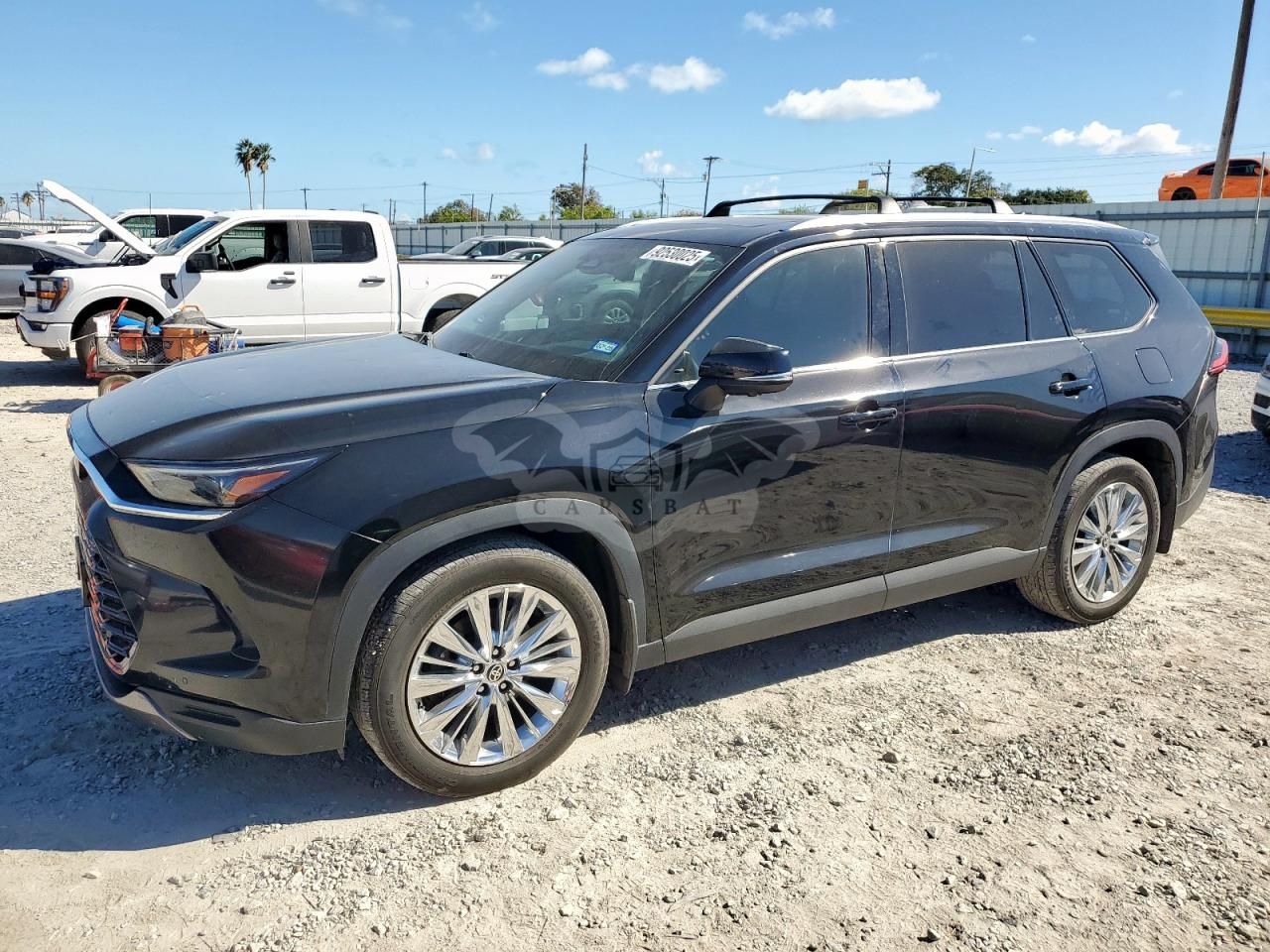 Toyota Grand Highlander XLE 2.4L 4 2024