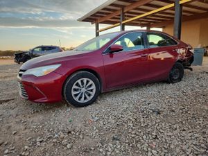 Toyota Camry LE 2.5L 4 2015