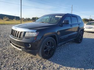 Jeep Grand Cherokee LAREDO 5.7L 8 2013