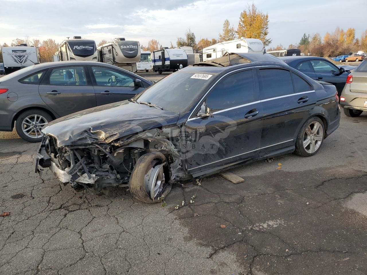 Mercedes-Benz C 300 3.0L 6 2011