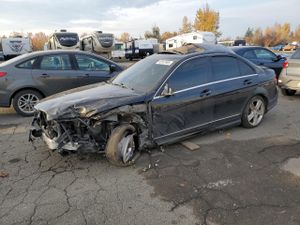 Mercedes-Benz C 300 3.0L 6 2011