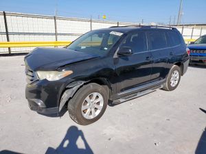 Toyota Highlander BASE 3.5L 6 2013
