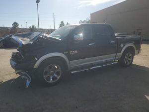 RAM 1500 LARAMIE 5.7L 8 2014
