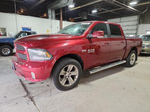RAM 1500 SPORT 5.7L 8 2014