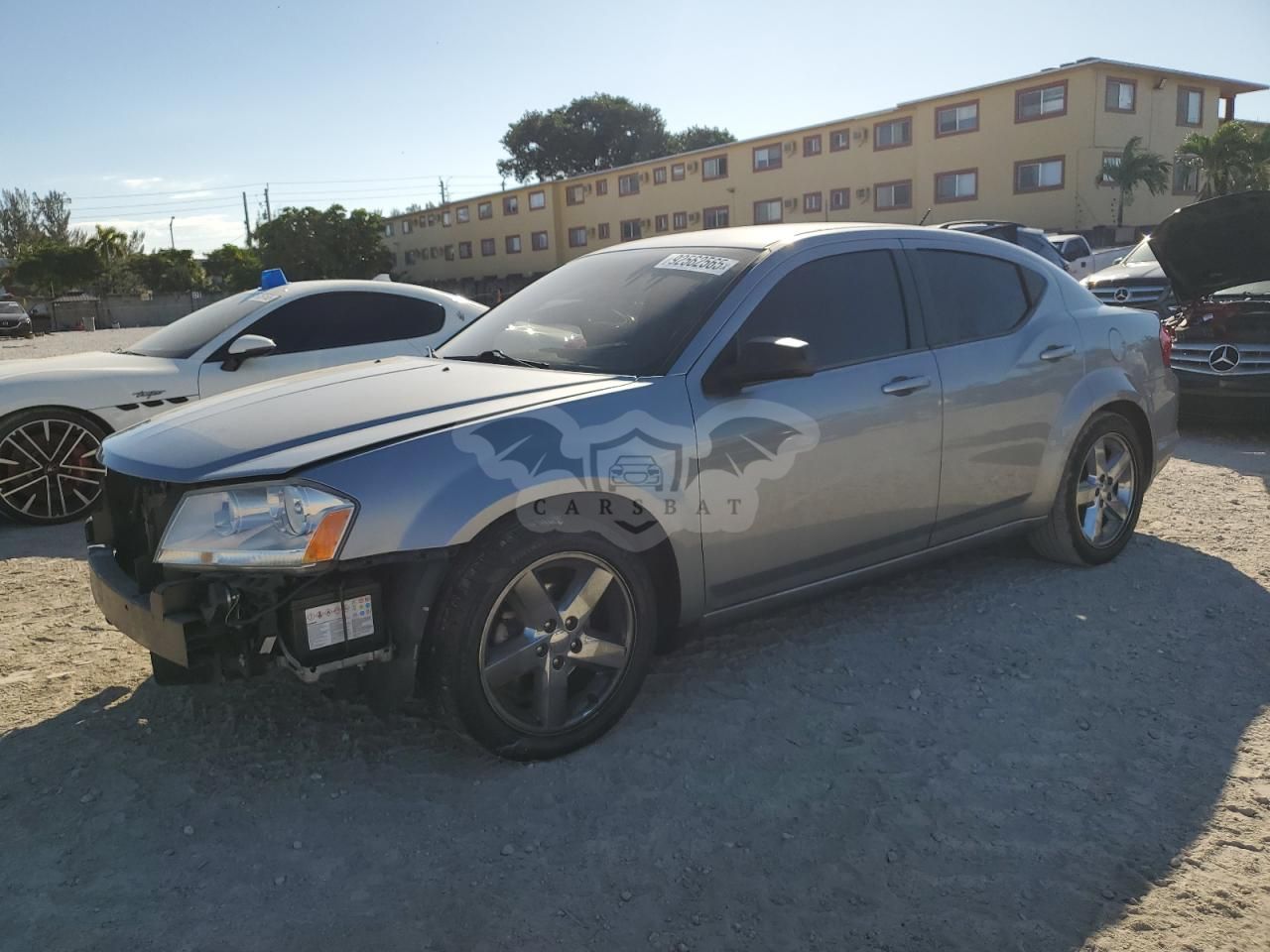Dodge Avenger SE 2.4L 4 2013