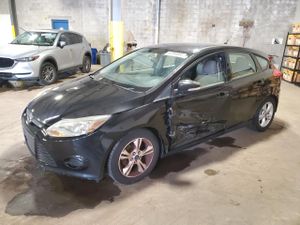 Ford Focus SE 2.0L 4 2014