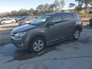 Toyota Rav4 XLE 2.5L 4 2013