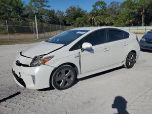 Toyota Prius 1.8L 4 2015
