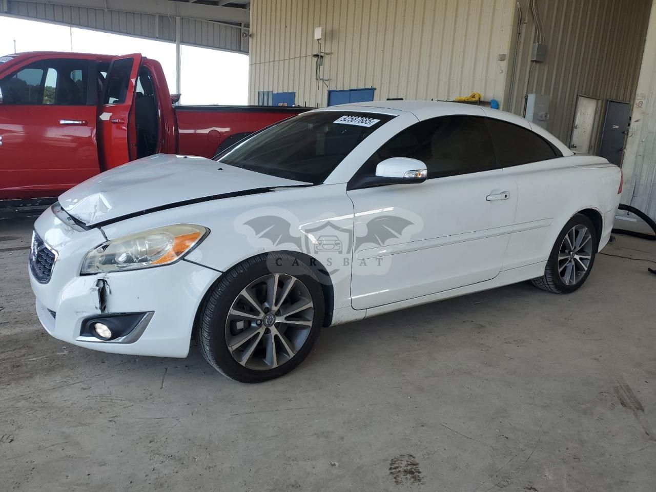 Volvo C70 T5 2.5L 5 2013