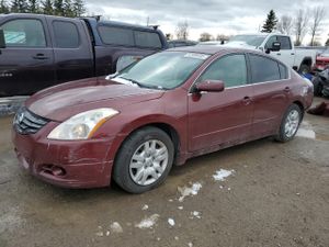 Nissan Altima BASE 2.5L 4 2010