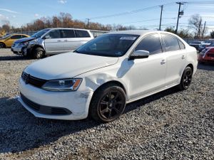 Volkswagen Jetta SE 1.8L 4 2014
