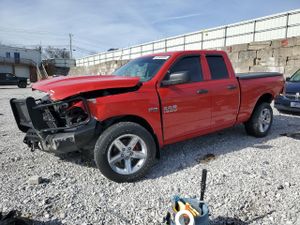 RAM 1500 ST 5.7L 8 2014