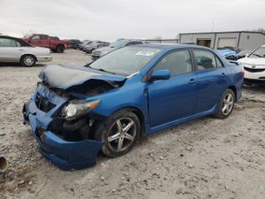 Toyota Corolla BASE 1.8L 4 2010