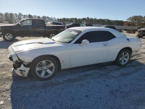Dodge Challenger SXT 3.6L 6 2012