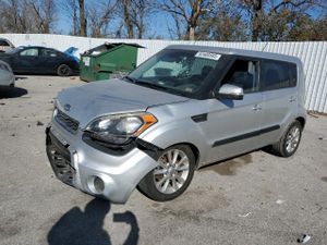 Kia Soul + 2.0L 4 2012