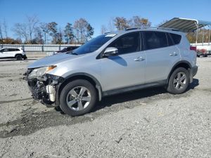 Toyota Rav4 XLE 2.5L 4 2015