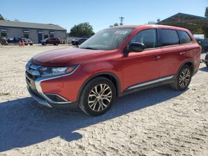 Mitsubishi Outlander ES 2.4L 4 2018